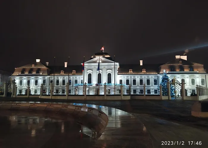 Apartmán Krasny S Vyhladmi V Historickom Centre *